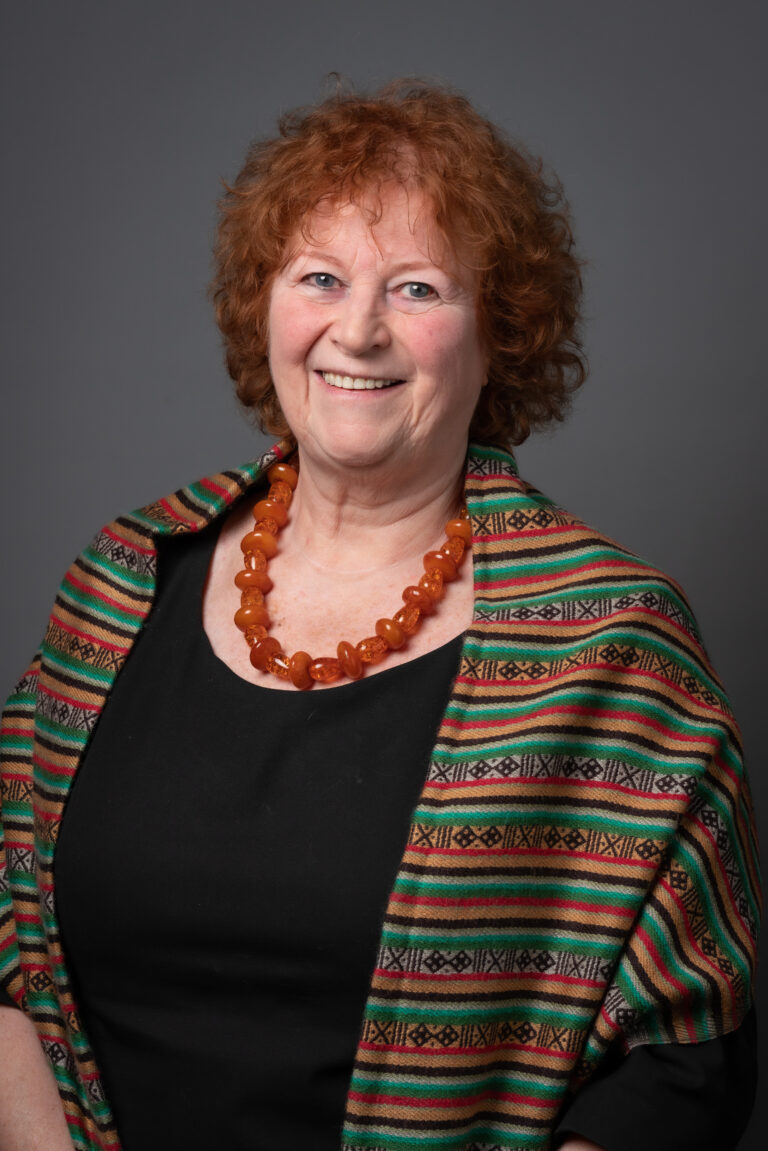 Clara Overes